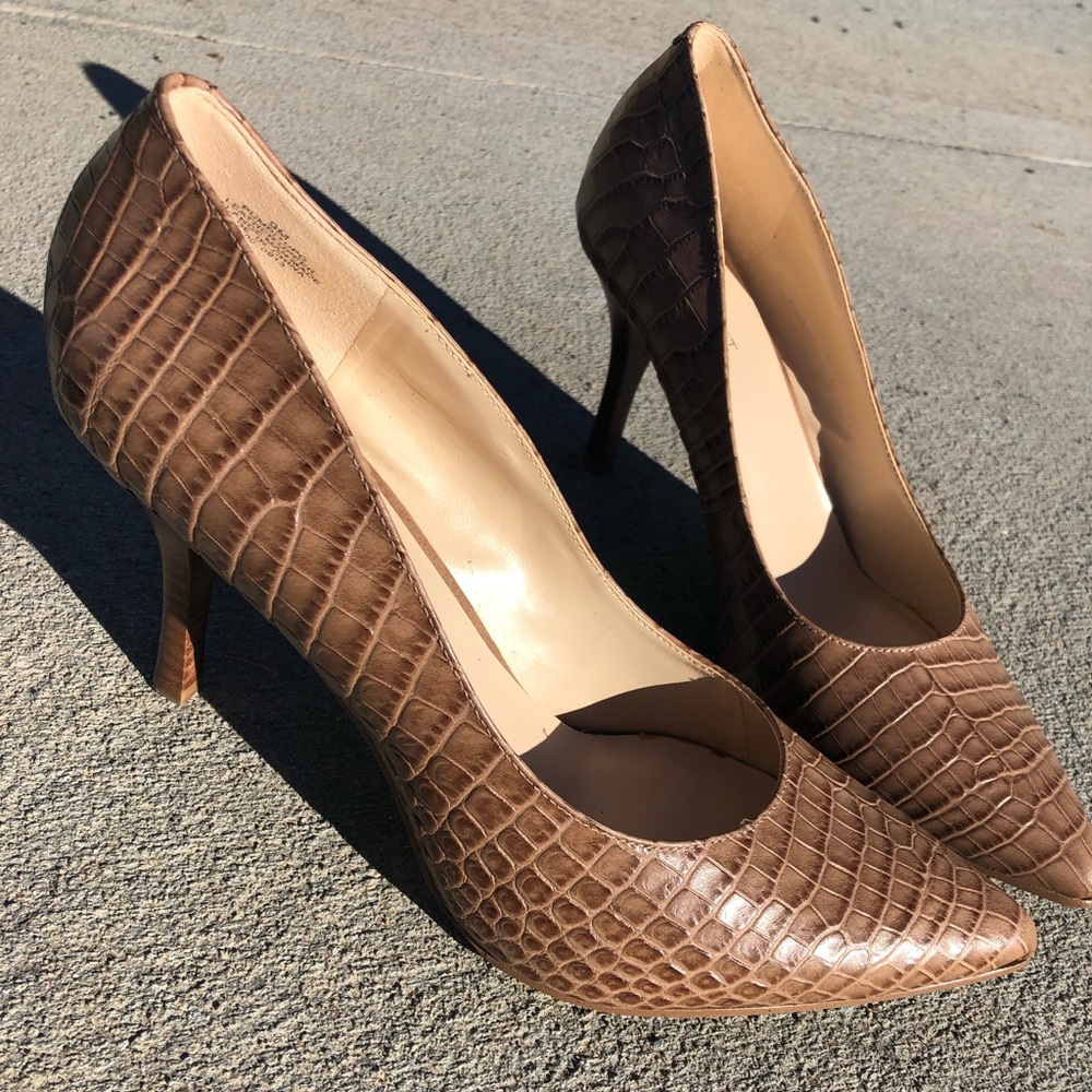 Nine West Snakeskin Pumps